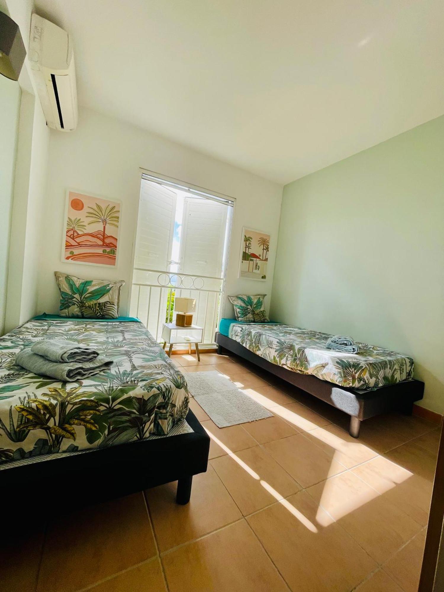 לה גוסייר Appartement Vue Mer, Piscine, Dans Quartier Prise De Gosier מראה חיצוני תמונה